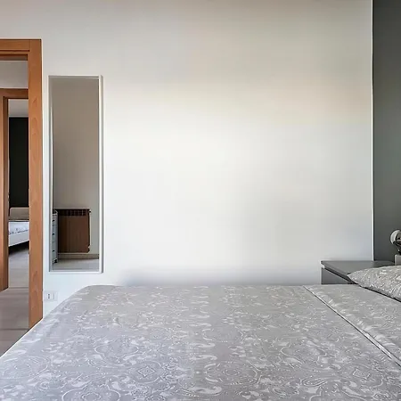 Happy Guest - Dolce Vista Apartment *